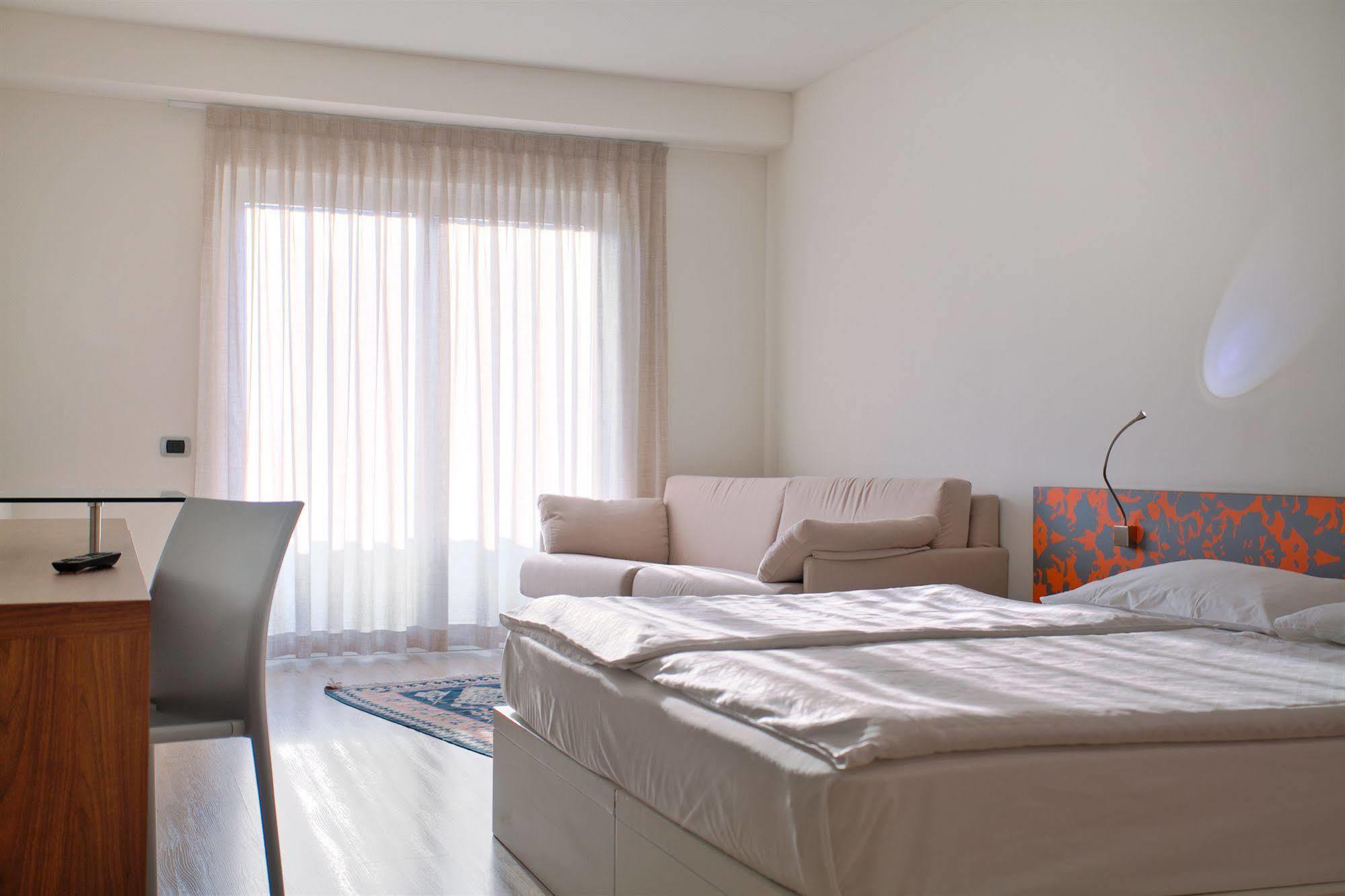 Sporthotel Villa Stella Torbole Sul Garda Eksteriør bilde